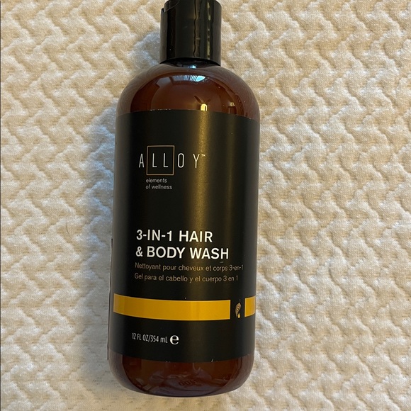 Hair bundle. All new and unopened. Over 20 pieces - Picture 2 of 13